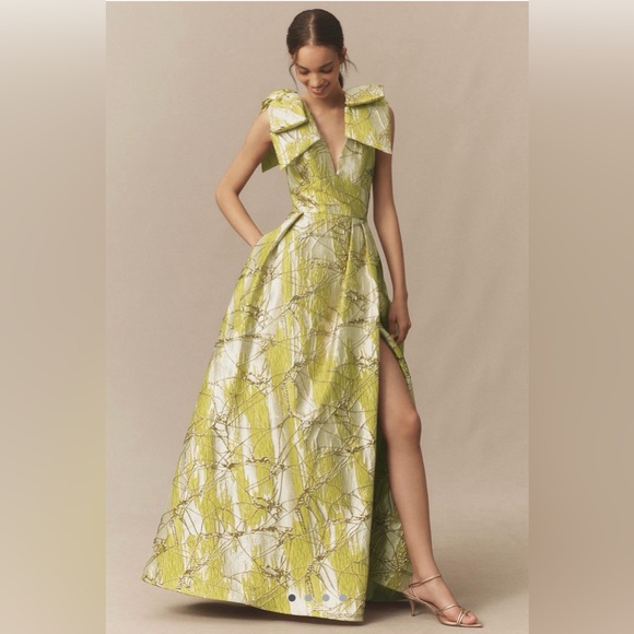 Mac Duggal Dresses & Skirts - *NWT* Mac Duggal Lemon Green Metallic V-Neck Maxi Gown